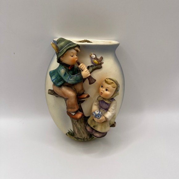 1958 Goebel #360/A Wall Pocket Hummel Figurine Made in Germany - Picture 1 of 8